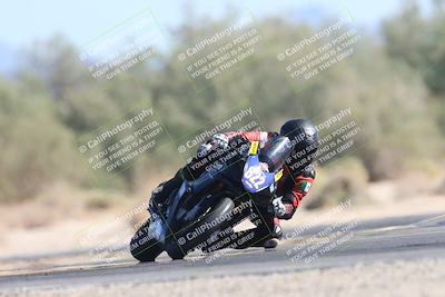 media/Nov-02-2025-CVMA (Sun) [[337aff29ab]]/Race 8-Formula Lightweight Twins Shootout/